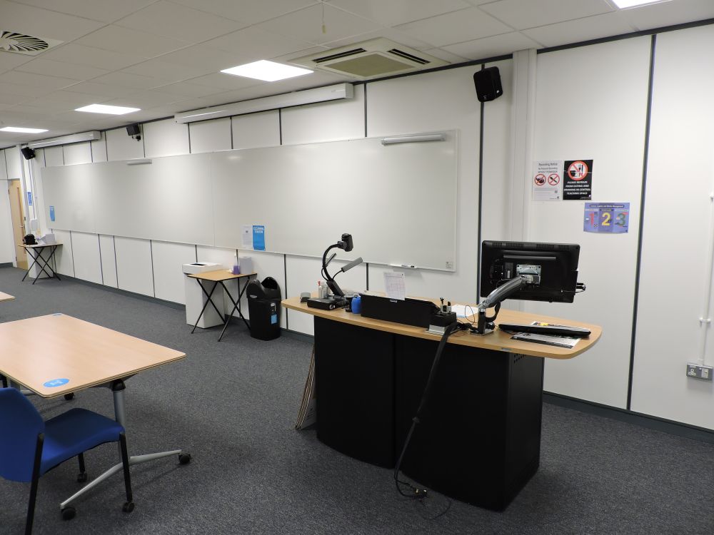 Business School Clarendon Building SR (1.01)