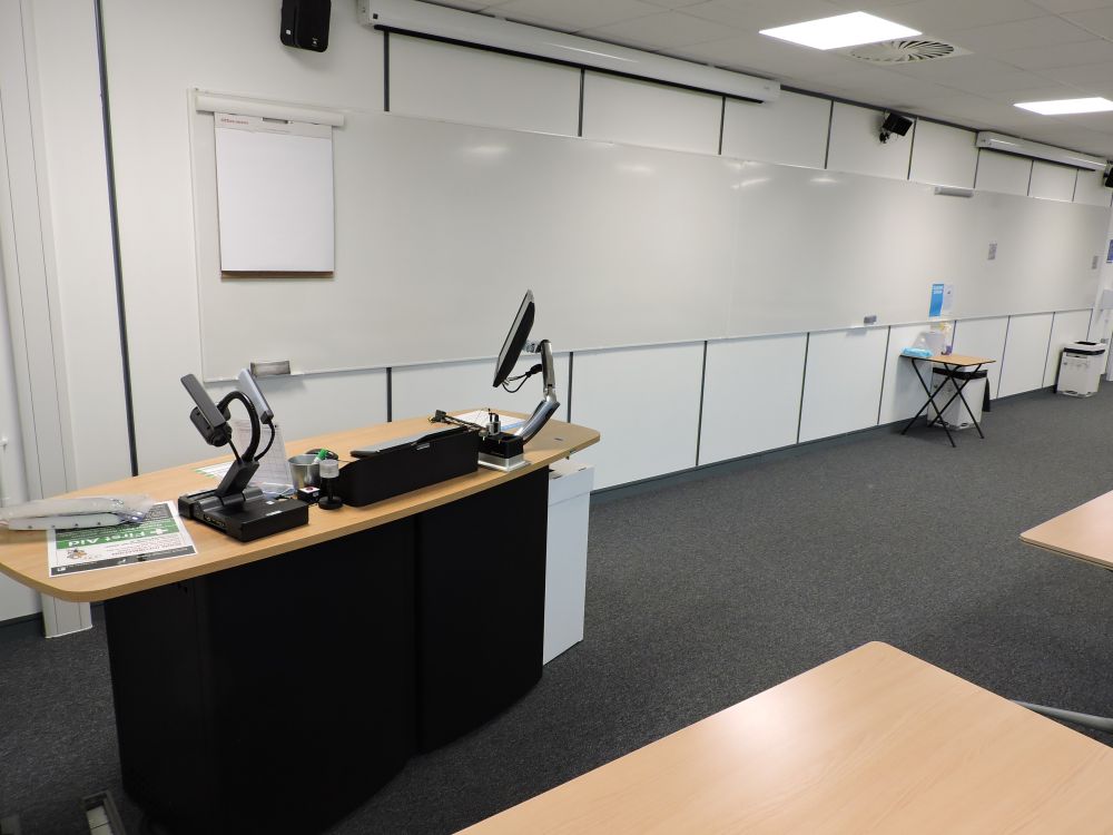 Business School Clarendon Building SR (1.03)