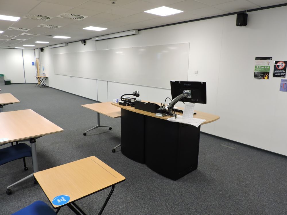 Business School Clarendon Building SR (2.01)